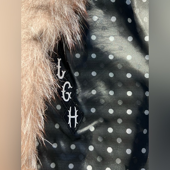 Vintage Coyote Fur Jacket - Picture 3 of 7